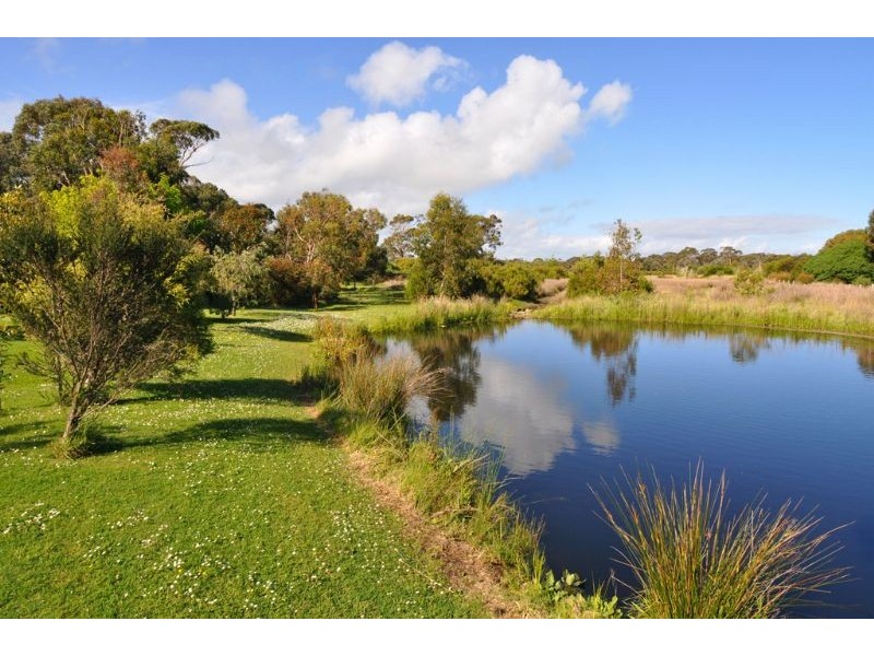 28 Meanderri Drive, Inverloch VIC 3996