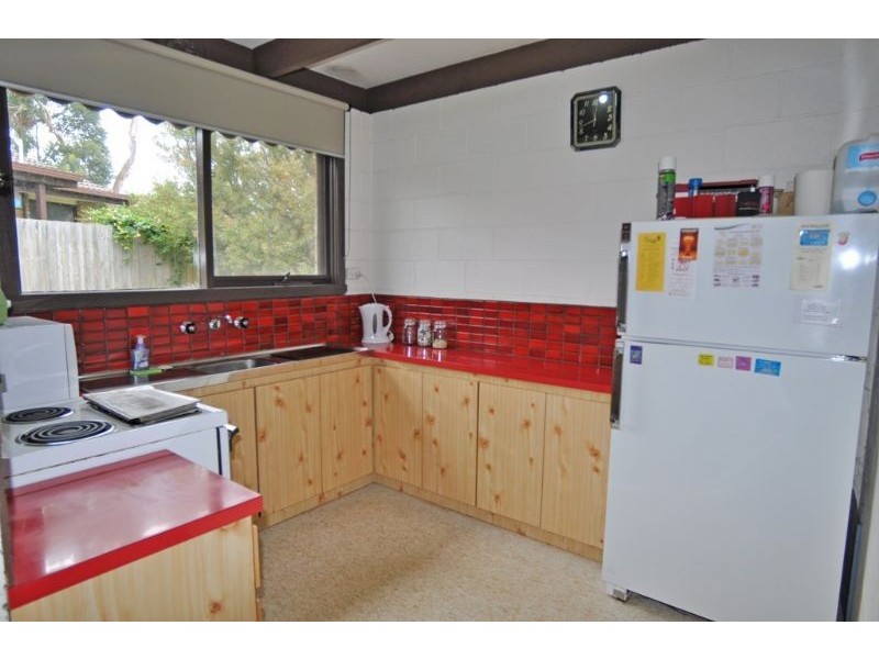 8 Moonah Way, Inverloch VIC 3996