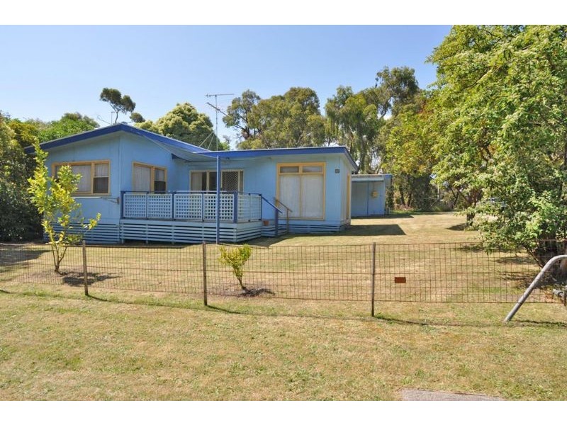 12 Park Street, Inverloch VIC 3996