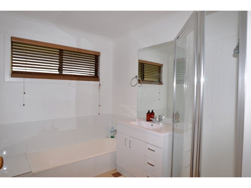 16 Ellen Avenue, Tarwin Lower VIC 3956