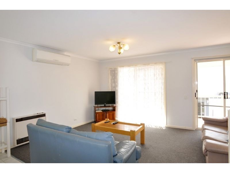 2/37 A’Beckett Street, Inverloch VIC 3996