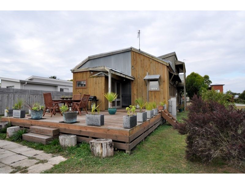 29 Tamara Crescent, Inverloch VIC 3996