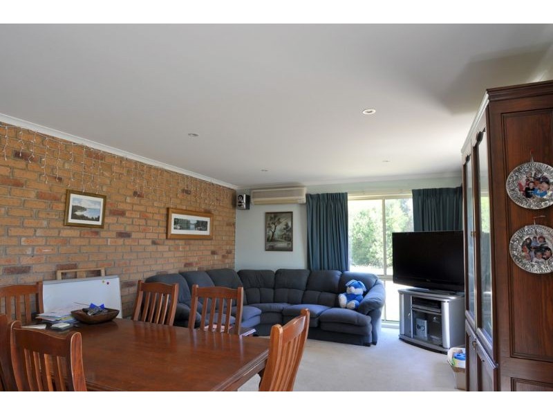 613 Inverloch-Kongwak Road, Wattle Bank VIC 3995