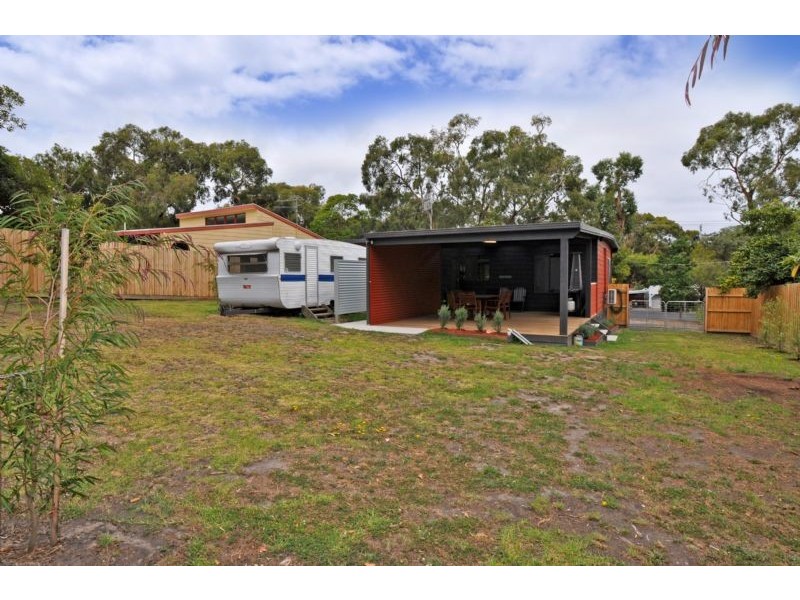 24 Toorak Road, Inverloch VIC 3996
