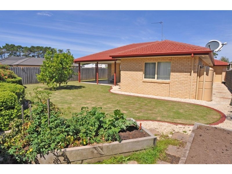 10 PAPERBARK PLACE, Inverloch VIC 3996