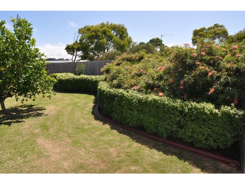 10 PAPERBARK PLACE, Inverloch VIC 3996