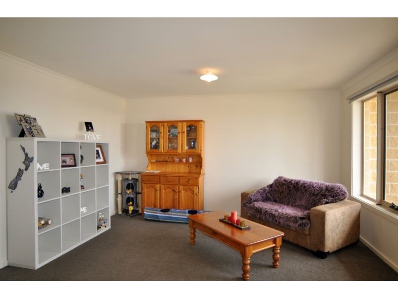 4 Plover Way, Inverloch VIC 3996