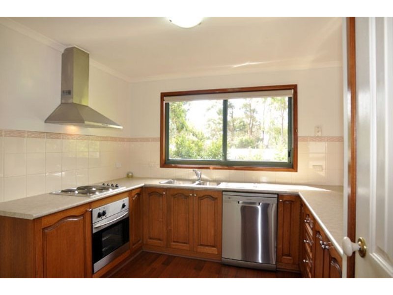2/58 Toorak Rd, Inverloch VIC 3996