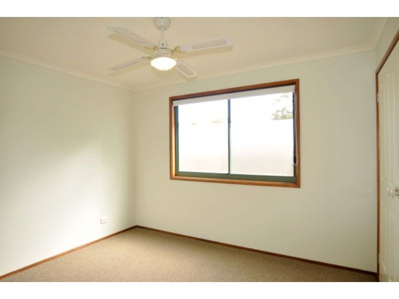 2/58 Toorak Rd, Inverloch VIC 3996