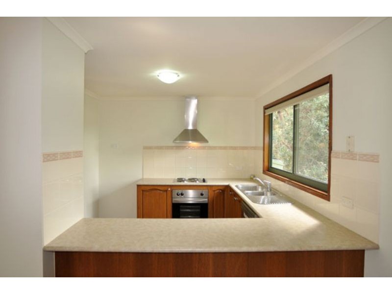 2/58 Toorak Rd, Inverloch VIC 3996