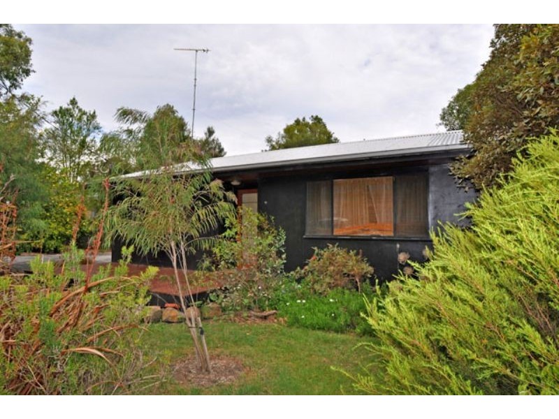 11 Park Street, Inverloch VIC 3996