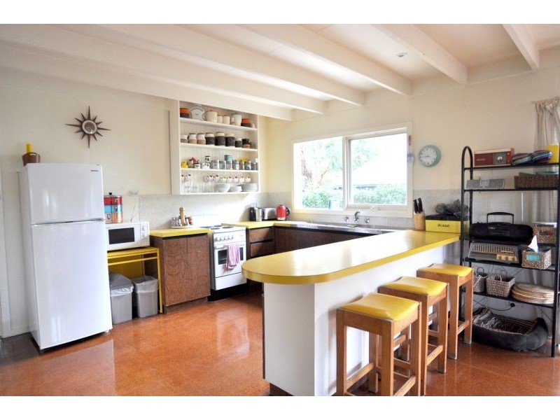 34 Surf Parade, Inverloch VIC 3996