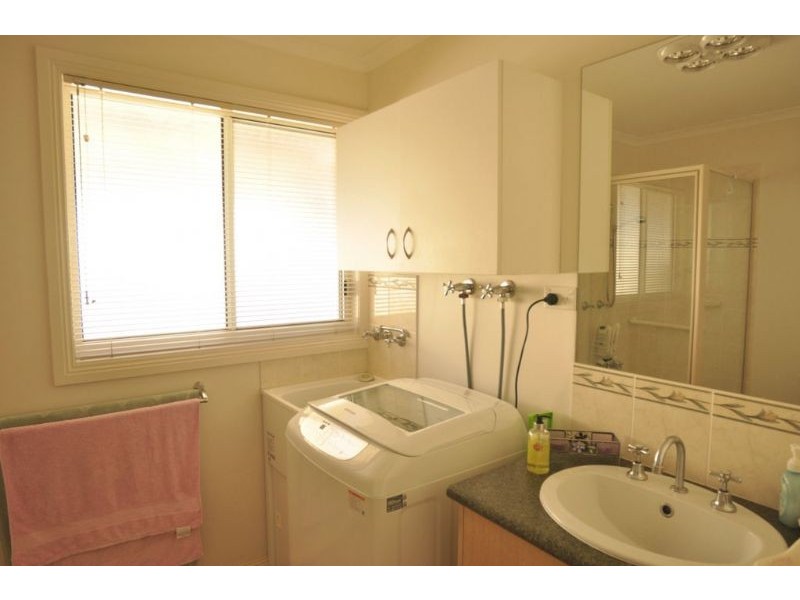 29 Sunny Sands Residential Village, Inverloch VIC 3996