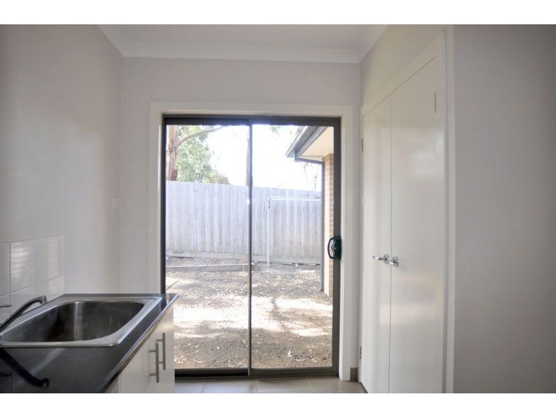 16 Correa Place, Inverloch VIC 3996