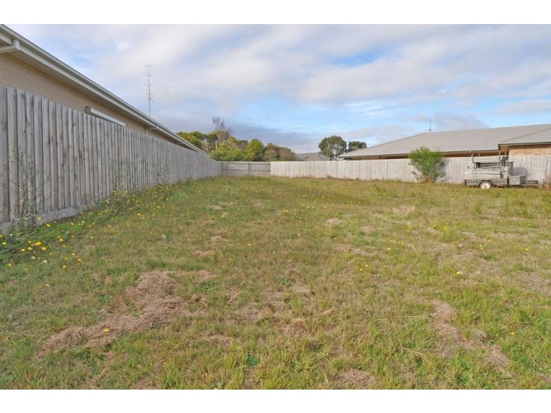 53 Woodland Heath Drive, Inverloch VIC 3996