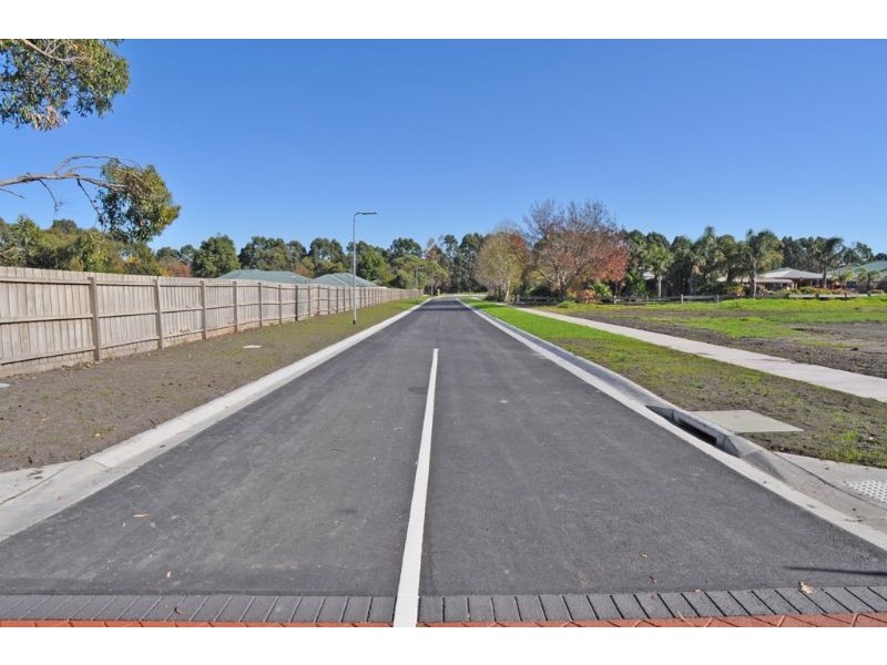 Lot 3 (18) BUTCHER PLACE, Inverloch VIC 3996