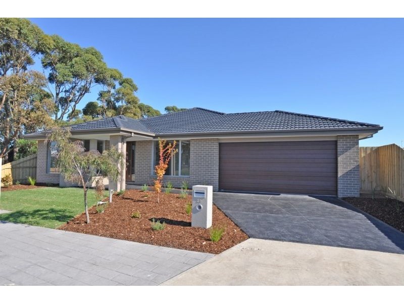 25 Hobson Place, Inverloch VIC 3996
