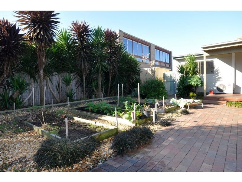 9 Williams Street, Inverloch VIC 3996