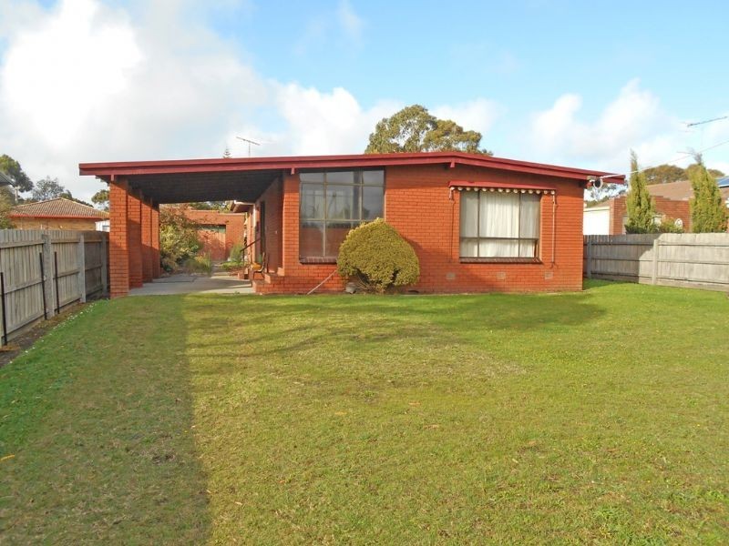59 Wonthaggi Road, Inverloch VIC 3996