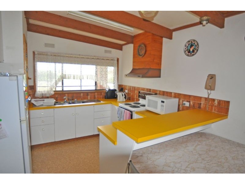 59 Wonthaggi Road, Inverloch VIC 3996