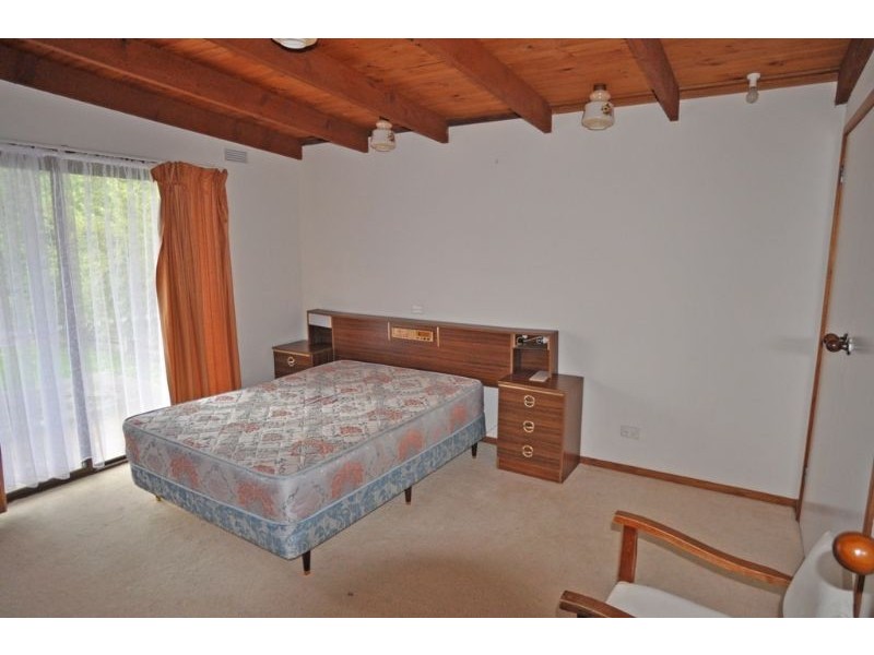 59 Wonthaggi Road, Inverloch VIC 3996