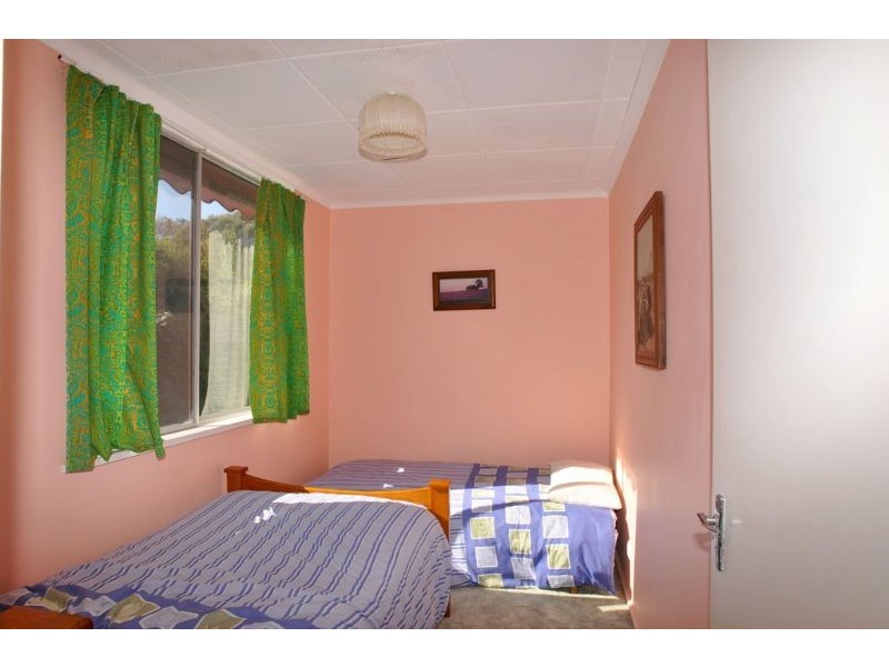 11 Rita Court, Venus Bay VIC 3956