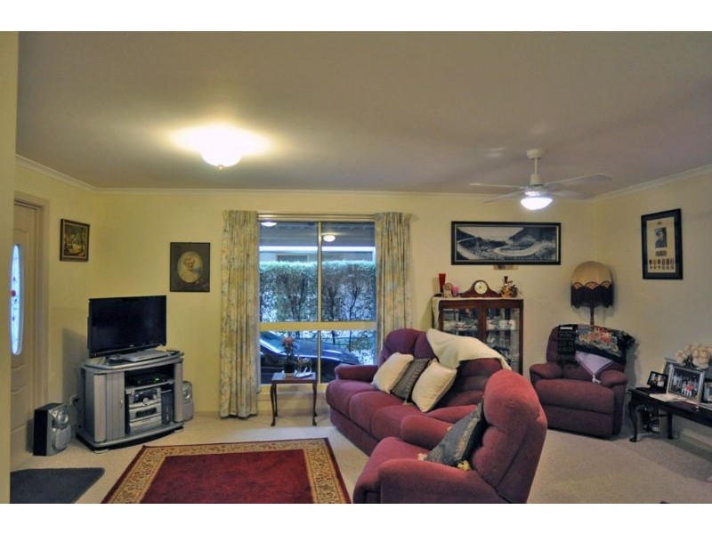 12 Sunny Sands Residential Village, Inverloch VIC 3996