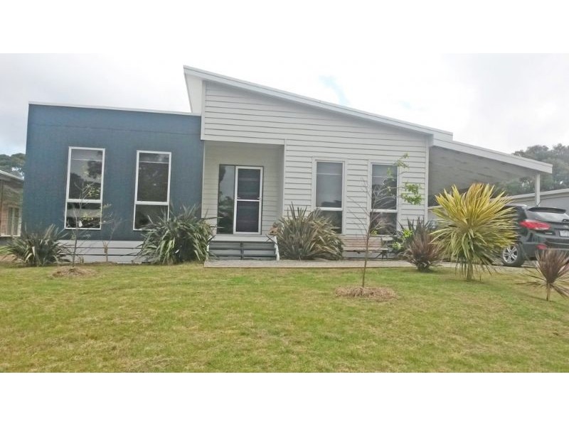 10 Echo Street, Venus Bay VIC 3956