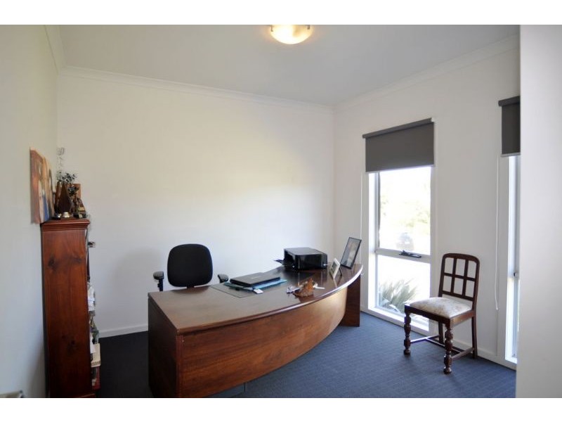 10 Echo Street, Venus Bay VIC 3956