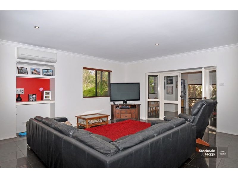 10 Pearsalls Road, Inverloch VIC 3996