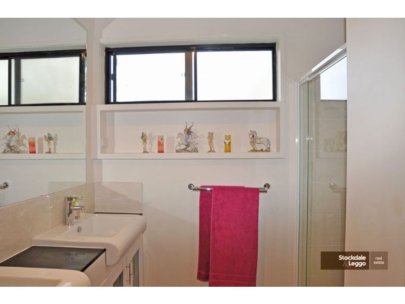 10 Pearsalls Road, Inverloch VIC 3996