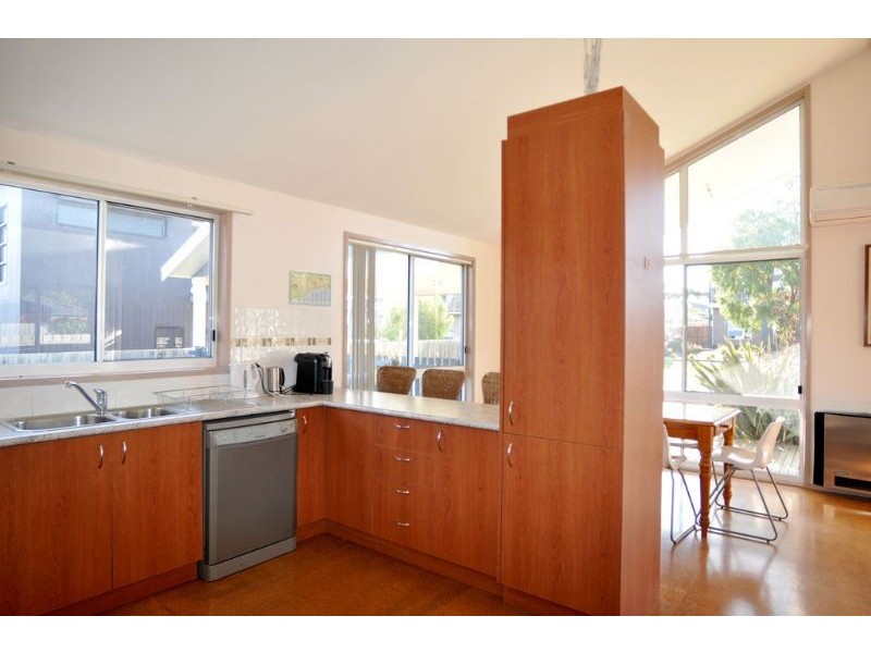 4 Cook Close, Inverloch VIC 3996