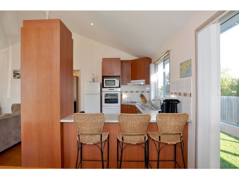 4 Cook Close, Inverloch VIC 3996