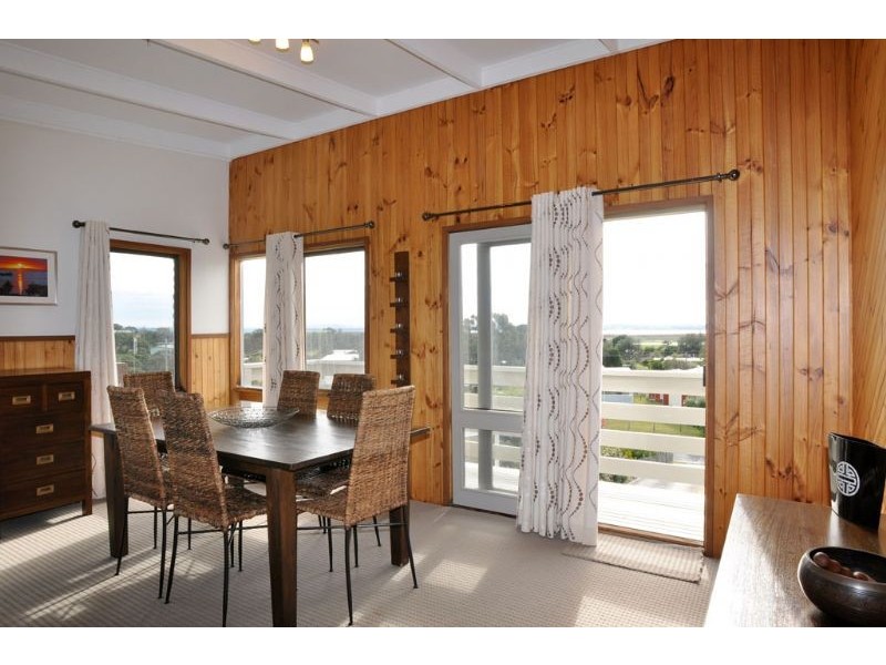 43 Canterbury Road, Venus Bay VIC 3956