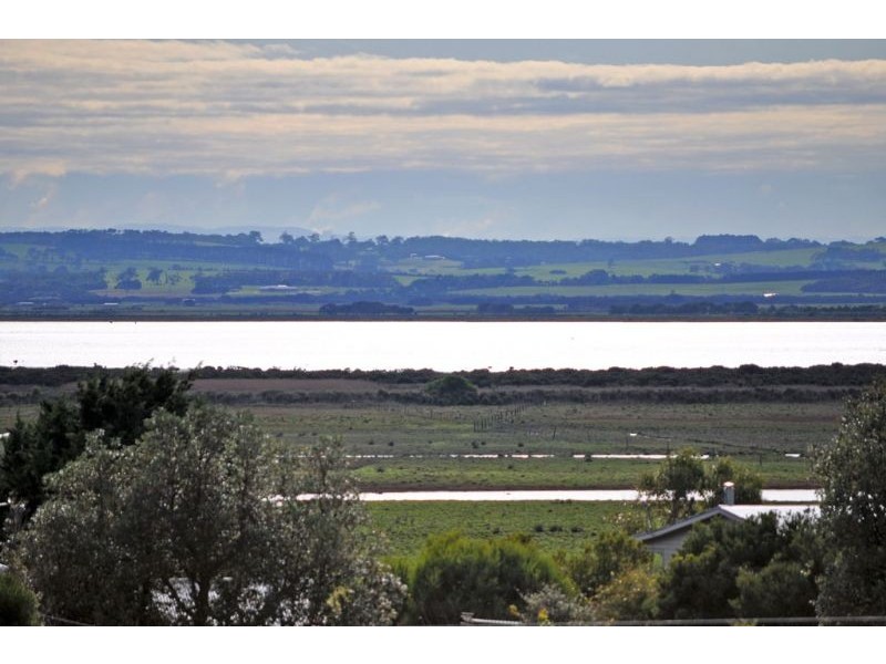 43 Canterbury Road, Venus Bay VIC 3956