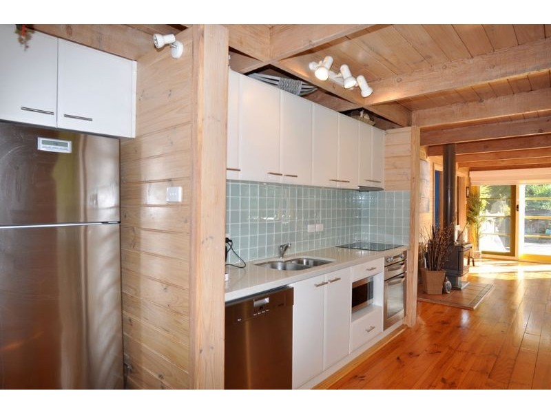 9-13 Rodney Avenue, Venus Bay VIC 3956