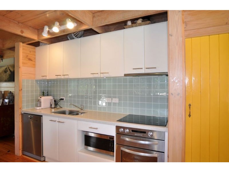 9-13 Rodney Avenue, Venus Bay VIC 3956