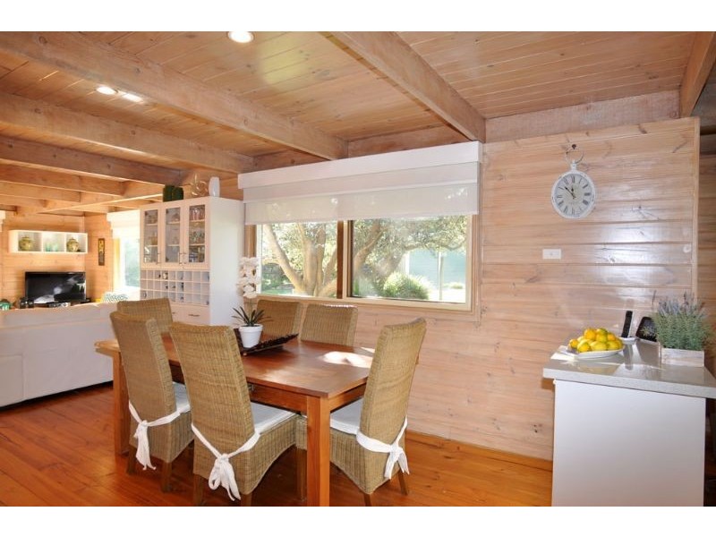 9-13 Rodney Avenue, Venus Bay VIC 3956