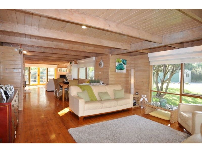 9-13 Rodney Avenue, Venus Bay VIC 3956