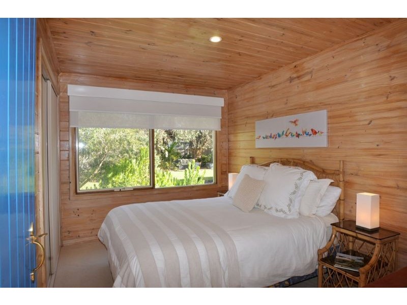 9-13 Rodney Avenue, Venus Bay VIC 3956