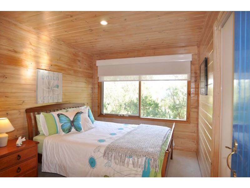 9-13 Rodney Avenue, Venus Bay VIC 3956