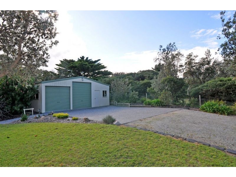 9-13 Rodney Avenue, Venus Bay VIC 3956