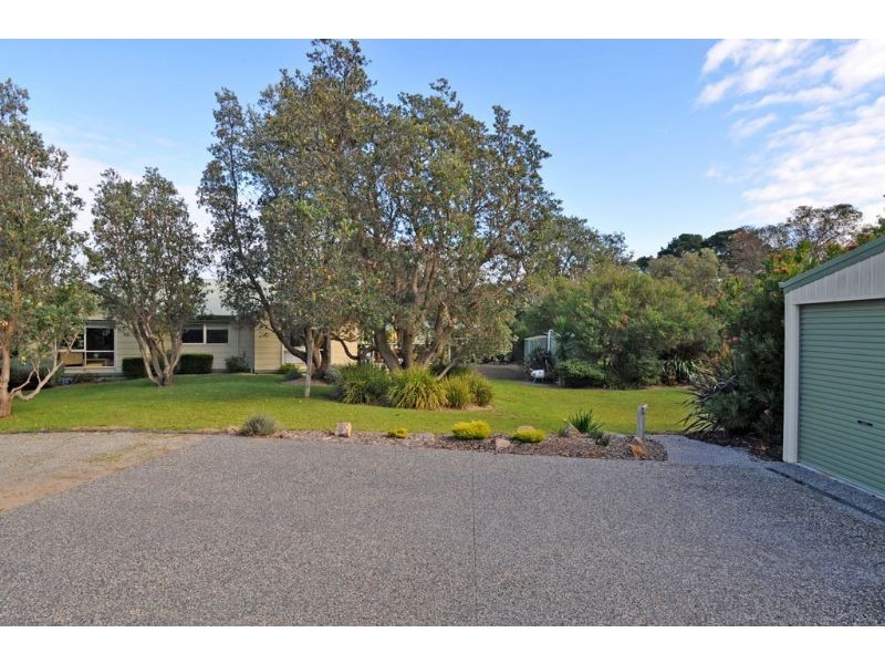 9-13 Rodney Avenue, Venus Bay VIC 3956