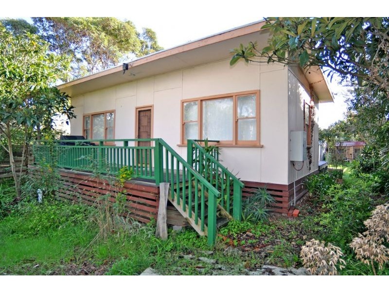 101 Lohr Avenue, Inverloch VIC 3996