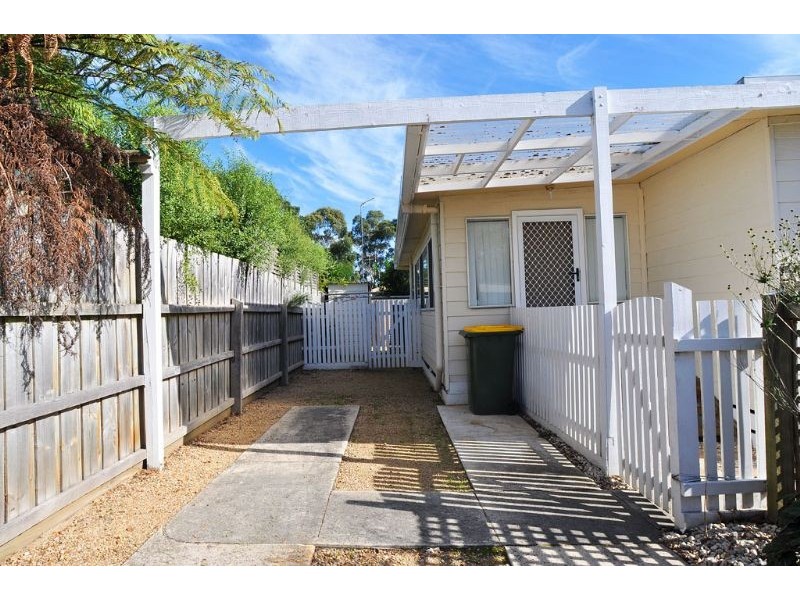 2 Tower Street, Inverloch VIC 3996