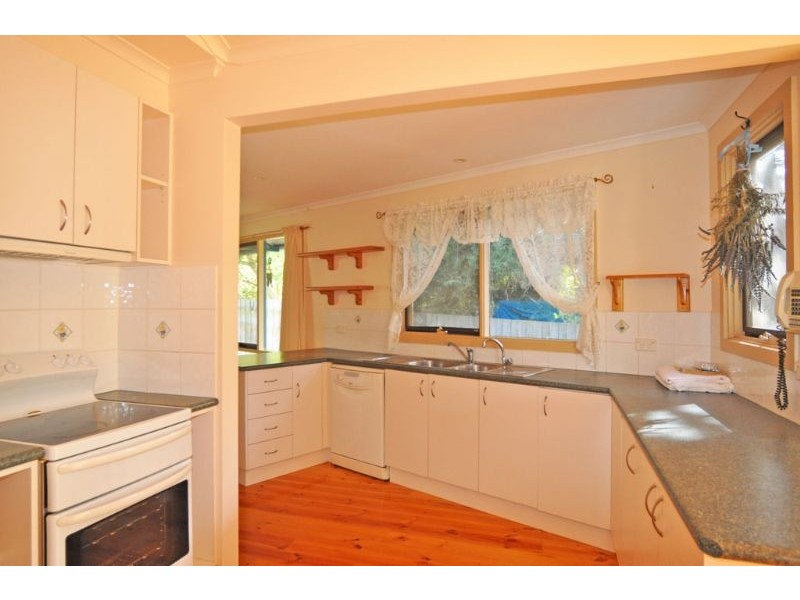 9 ANDERSON AVENUE, Inverloch VIC 3996