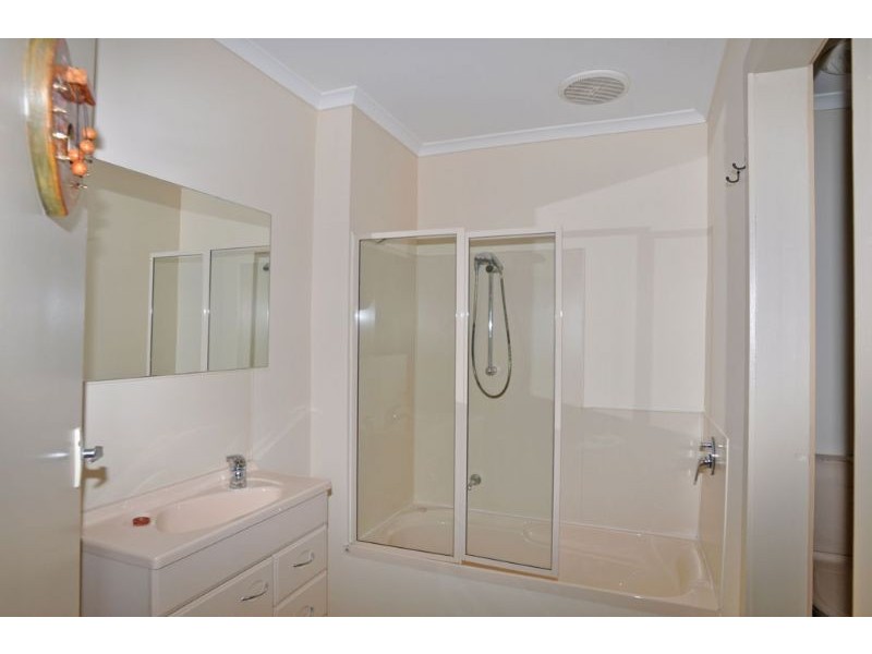 9 ANDERSON AVENUE, Inverloch VIC 3996