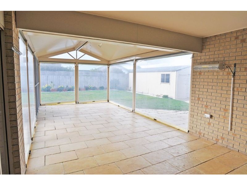 15 ROYAL PARADE, Inverloch VIC 3996