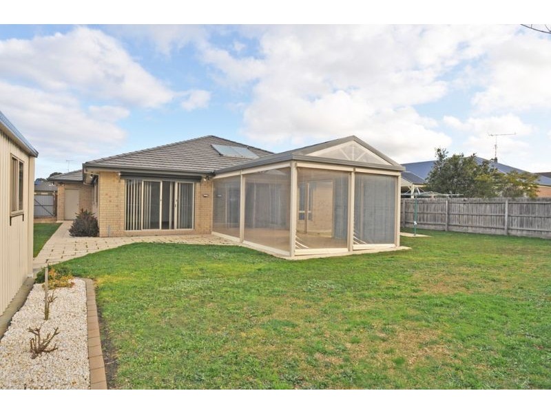 15 ROYAL PARADE, Inverloch VIC 3996