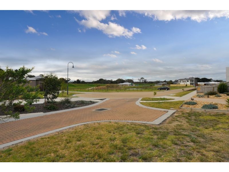 21 Acacia Court, Inverloch VIC 3996